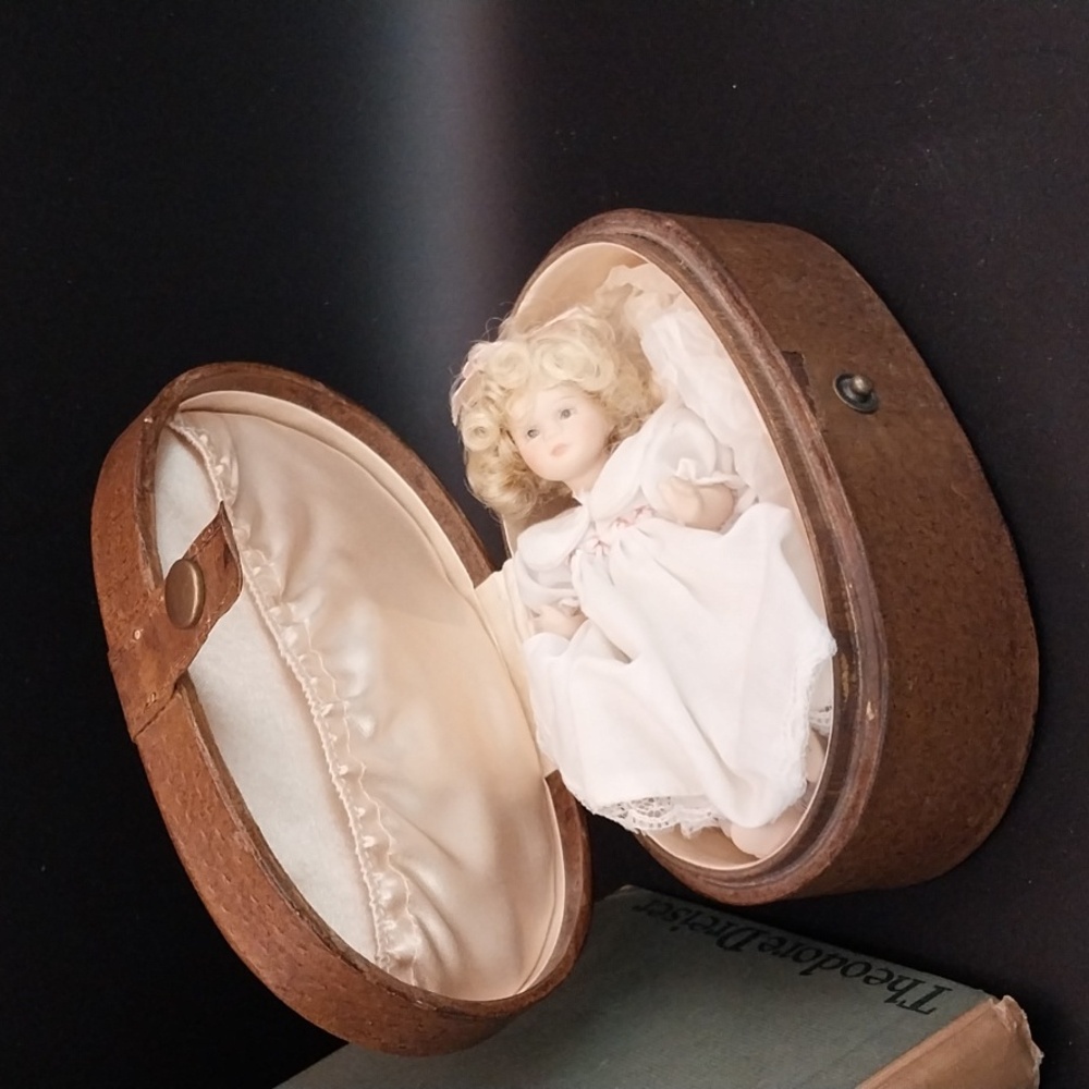 Vintage Delton Porcelain Mini Doll in Satin Presentation Case – Complete Set